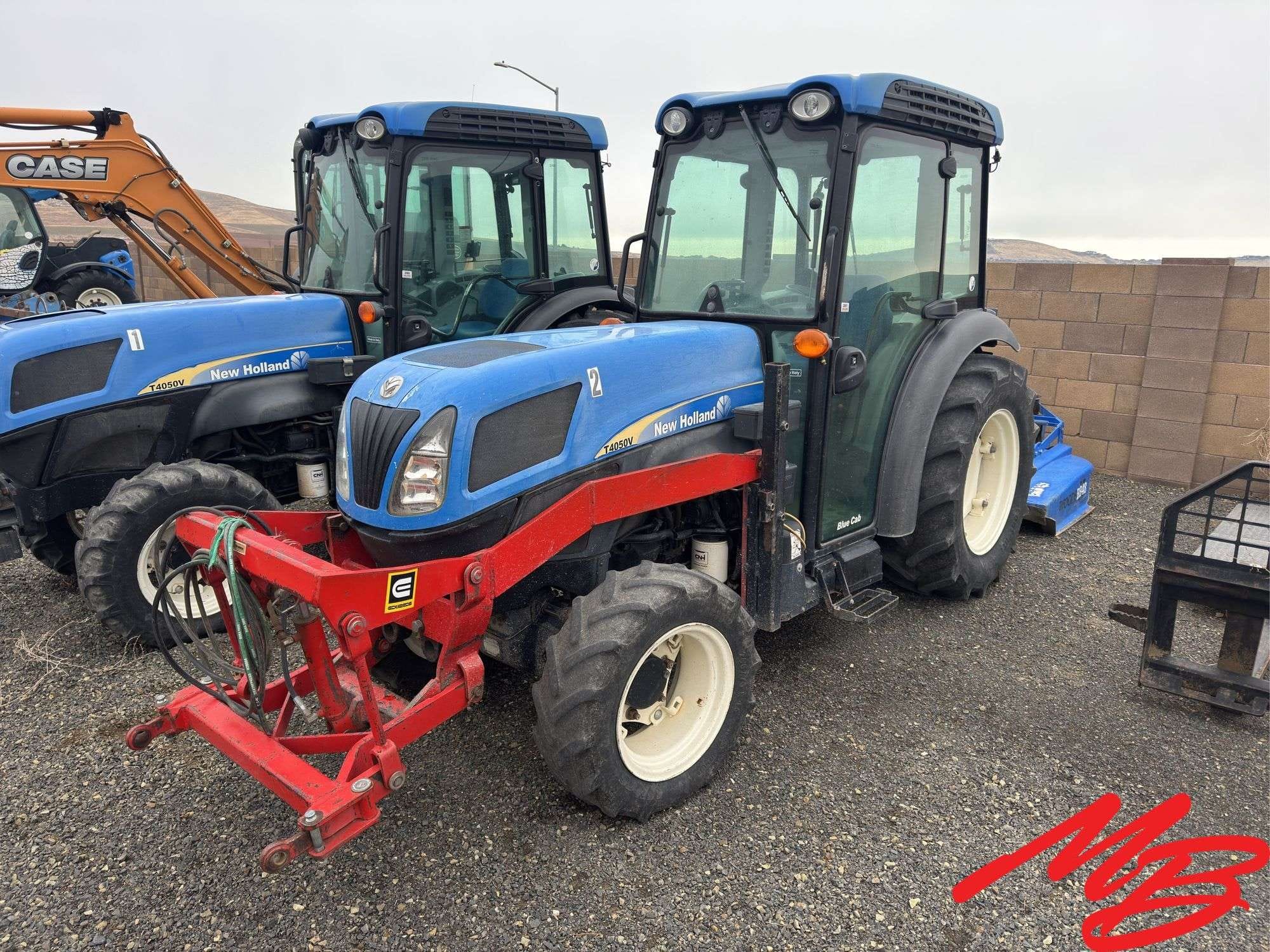 New Holland T4050V Equipment Image0