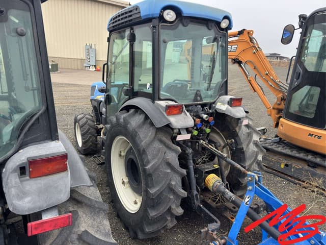 Image of New Holland T4050V equipment image 2