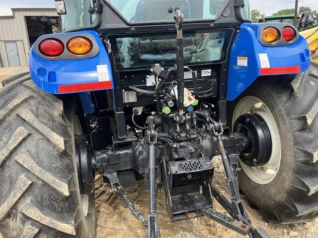 Image of New Holland T4.100 equipment image 4