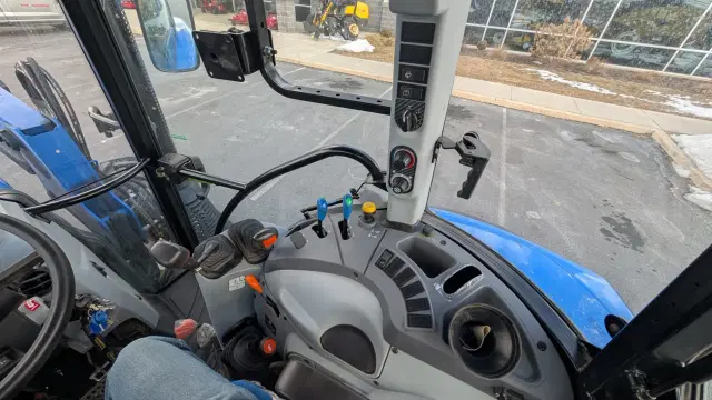 Image of New Holland T4.110 equipment image 2