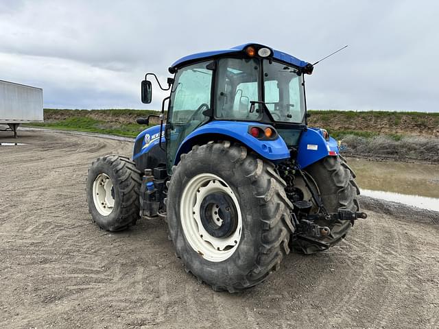 Image of New Holland T4.110 equipment image 2