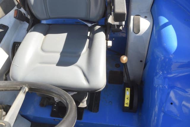 Image of New Holland T4.75 equipment image 4