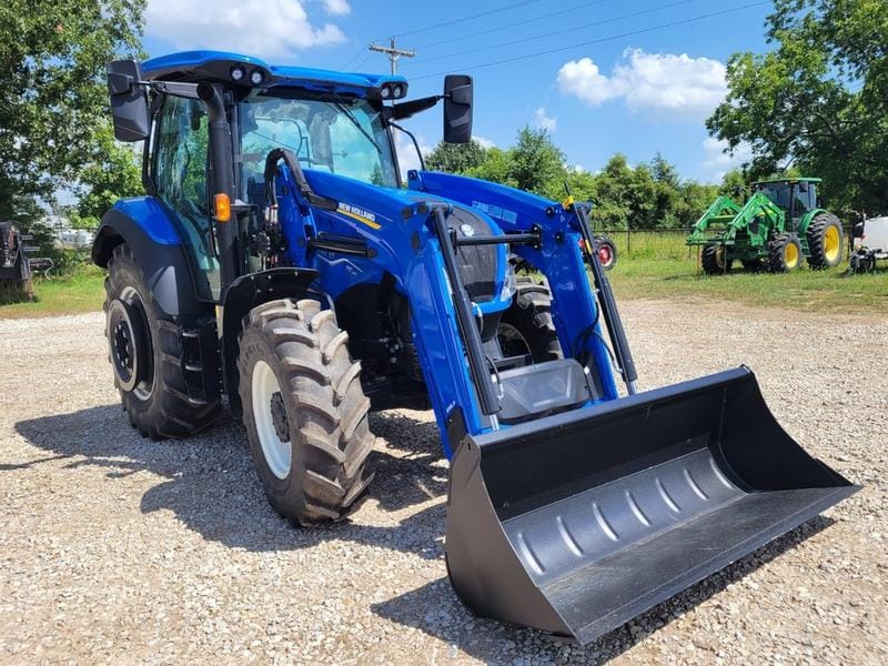 New Holland T5.140 Equipment Image0