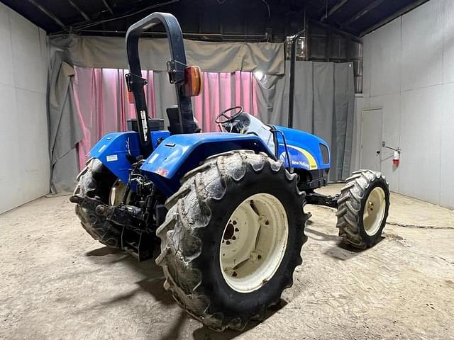 Image of New Holland T5040 equipment image 4