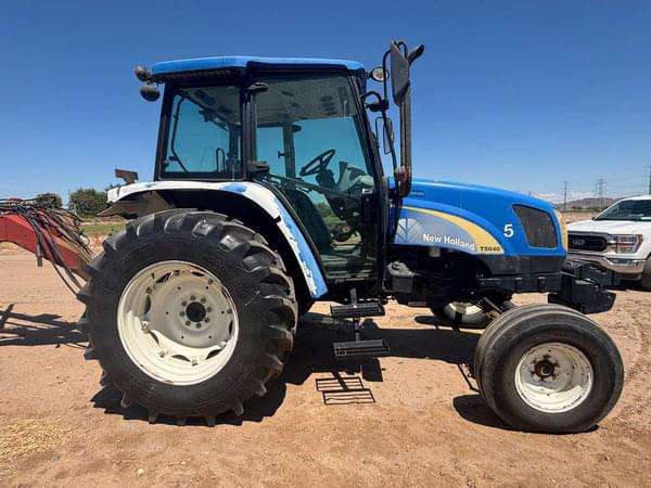 Image of New Holland T5040 equipment image 1