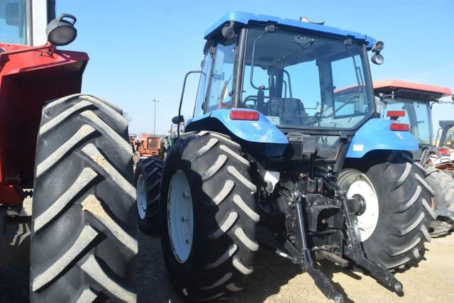 Image of New Holland T5060 equipment image 1