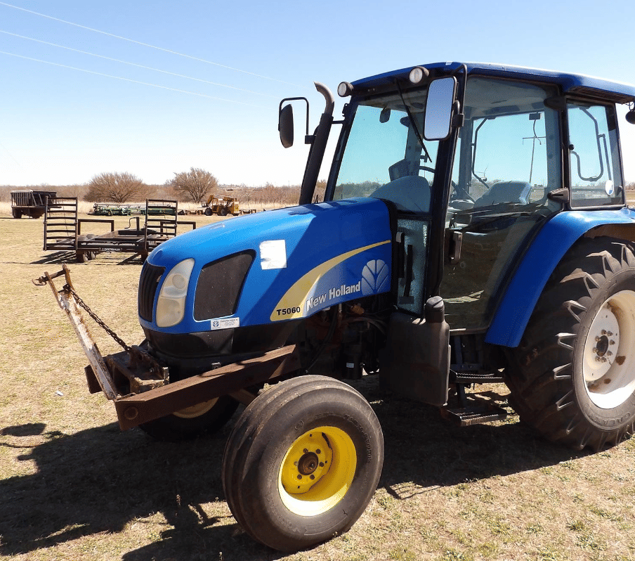 Main image New Holland T5060