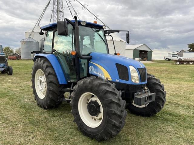 Image of New Holland T5070 equipment image 4