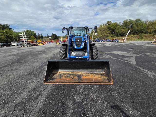 Image of New Holland T5.140 equipment image 2