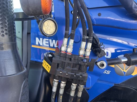 Image of New Holland T6.165 equipment image 3