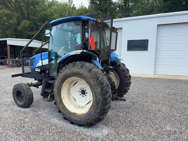 Image of New Holland T6020 equipment image 2