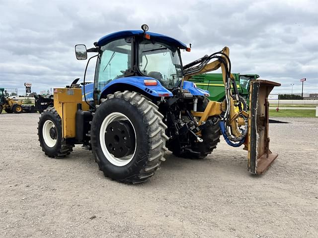 Image of New Holland T6030 equipment image 2
