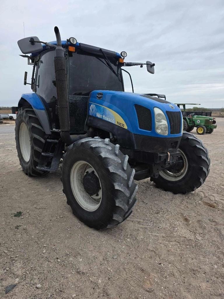New Holland T6030 Equipment Image0