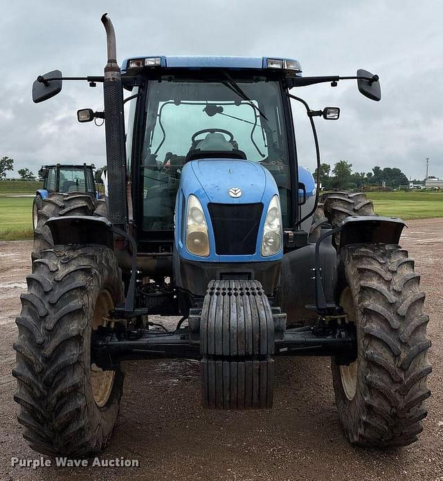 Image of New Holland T6050 equipment image 1