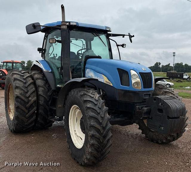 Image of New Holland T6050 equipment image 2