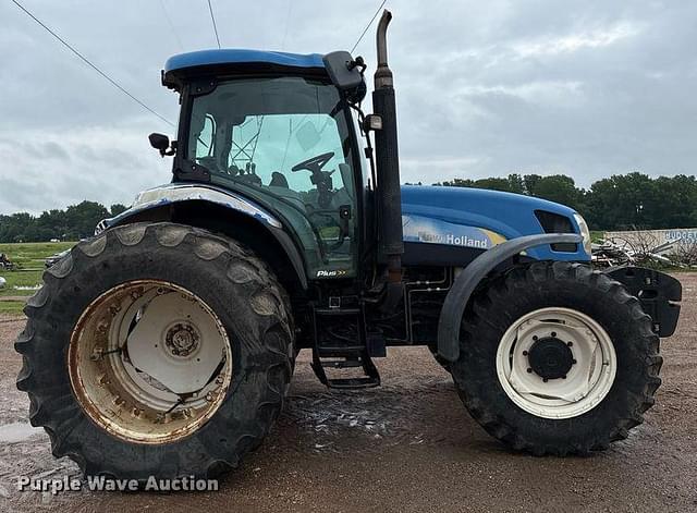 Image of New Holland T6050 equipment image 3