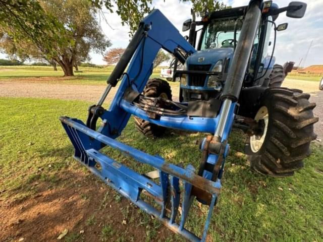 Image of New Holland T6050 equipment image 2