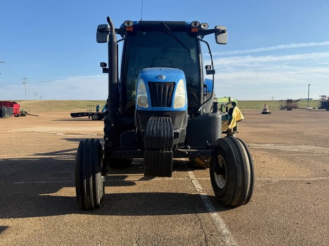Image of New Holland T6070 equipment image 2