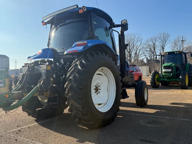 Image of New Holland T6070 equipment image 3