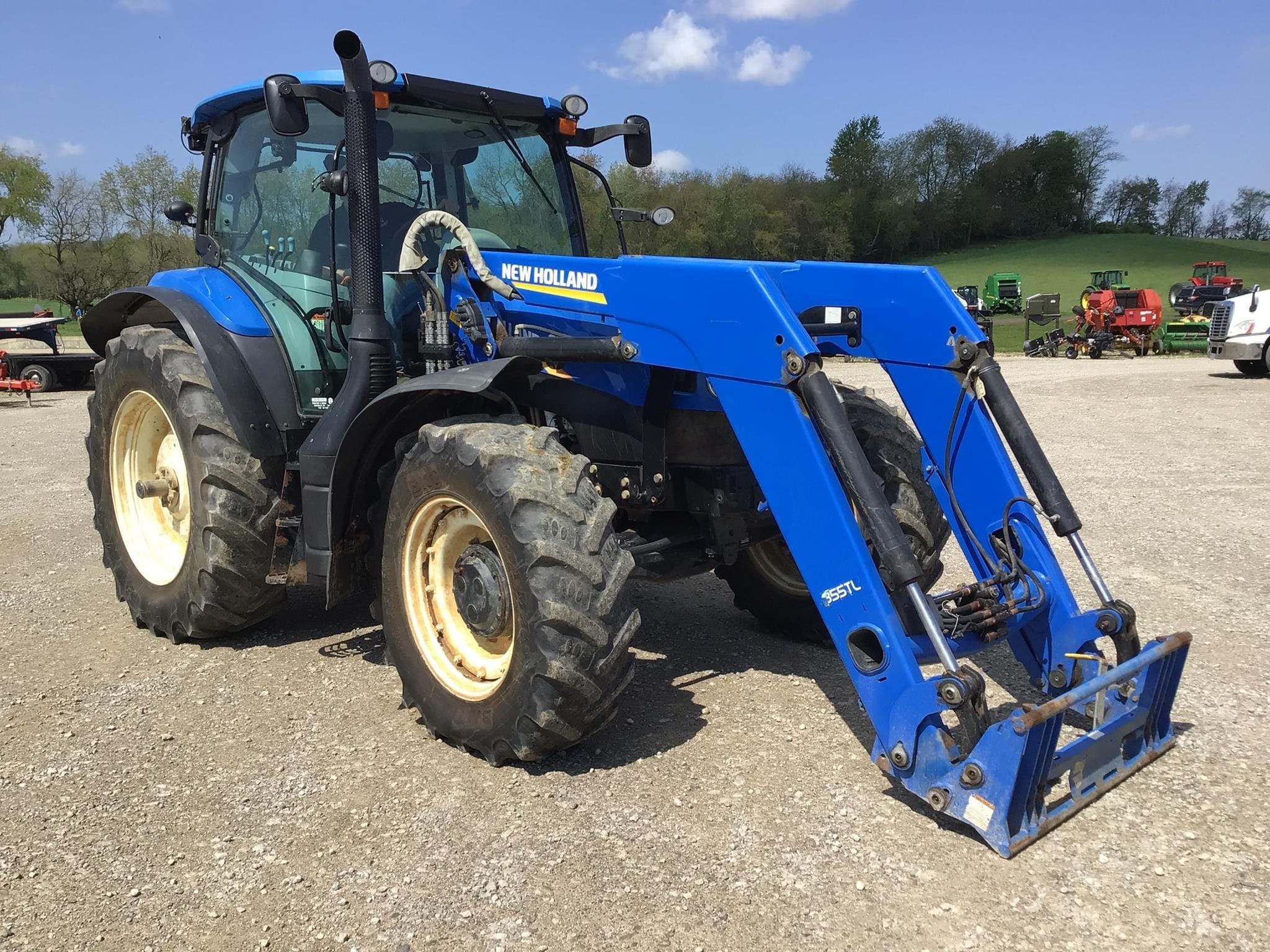 New Holland T6.165 Equipment Image0
