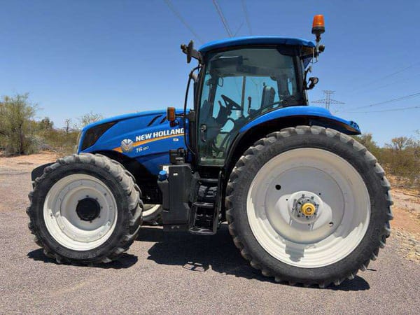 New Holland T6.180 Equipment Image0