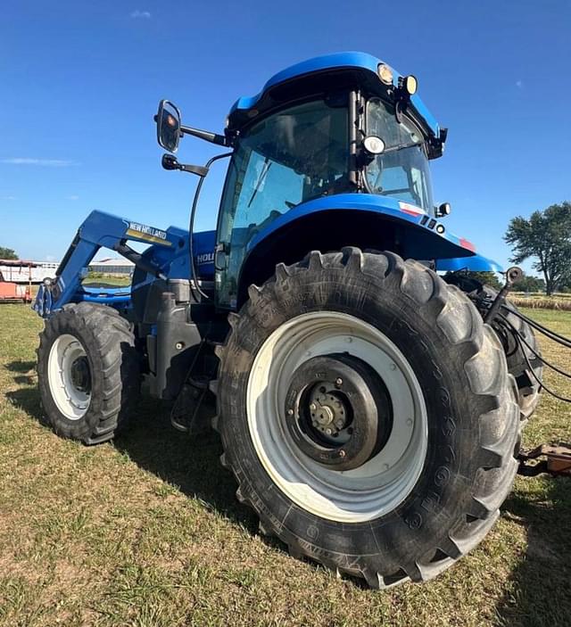 Image of New Holland T7.210 equipment image 1
