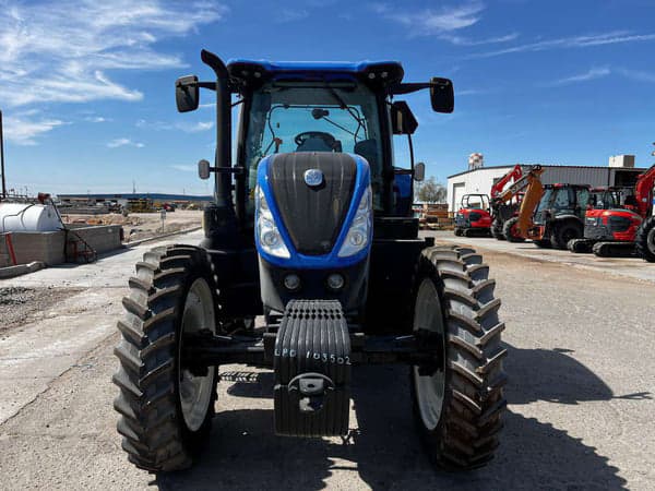 Image of New Holland T7.210 equipment image 2