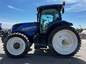 New Holland T7.210 Image