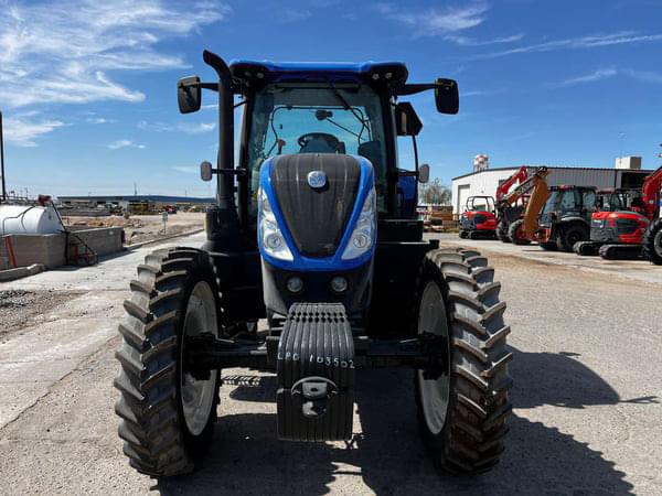 Image of New Holland T7.210 equipment image 2