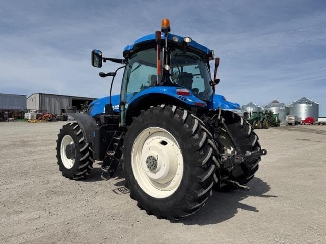 Image of New Holland T7.235 equipment image 2