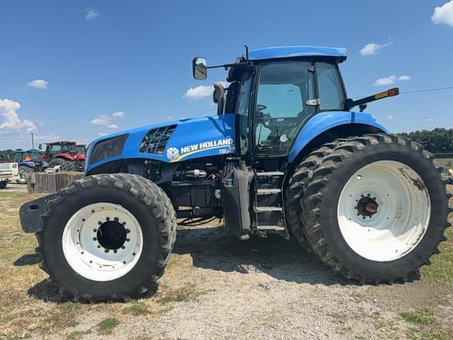 Image of New Holland T8.360 equipment image 1