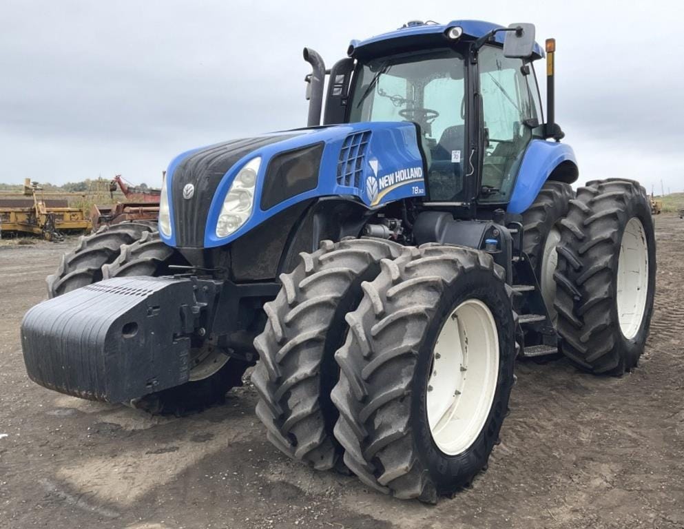 New Holland T8.360 Equipment Image0