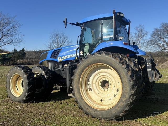 Image of New Holland T8.390 equipment image 4