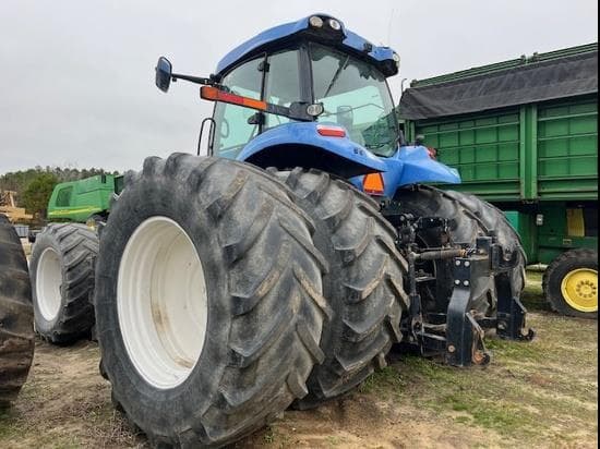 Image of New Holland T8.390 equipment image 4