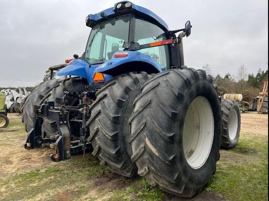 Image of New Holland T8.390 equipment image 3