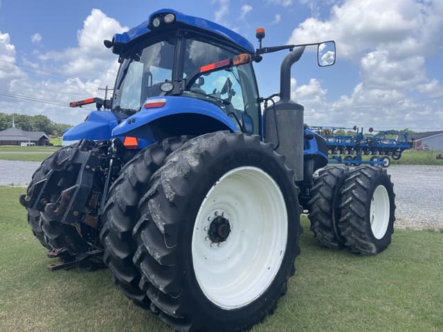 Image of New Holland T8.410 equipment image 2