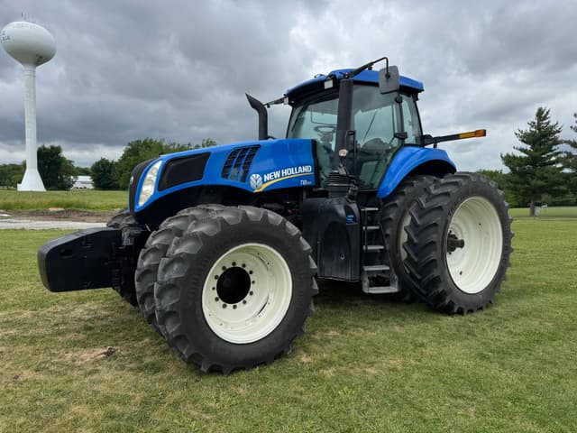 Image of New Holland T8.410 equipment image 2