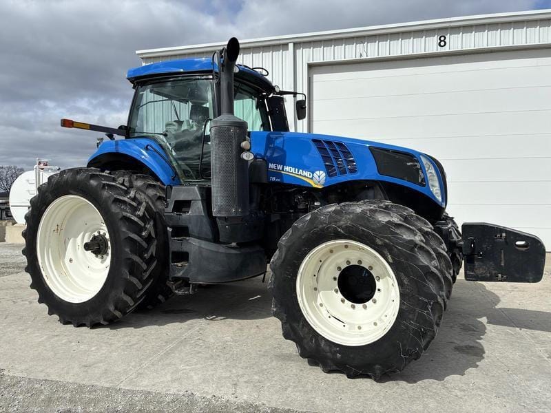 New Holland T8.410 Equipment Image0