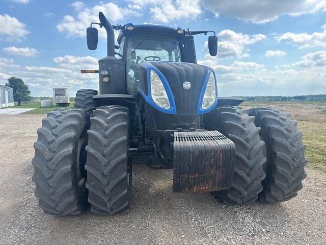 Image of New Holland T8.410 equipment image 1