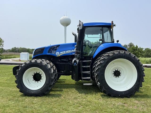 Image of New Holland T8.410 equipment image 2