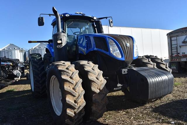 Image of New Holland T8.410 equipment image 3