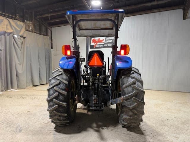 Image of New Holland TB110 equipment image 3