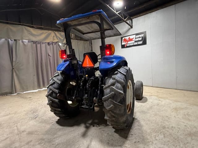 Image of New Holland TB110 equipment image 4