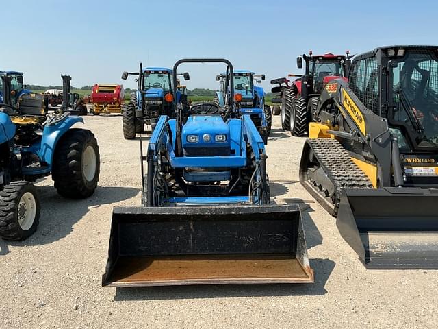 Image of New Holland TC30 equipment image 1