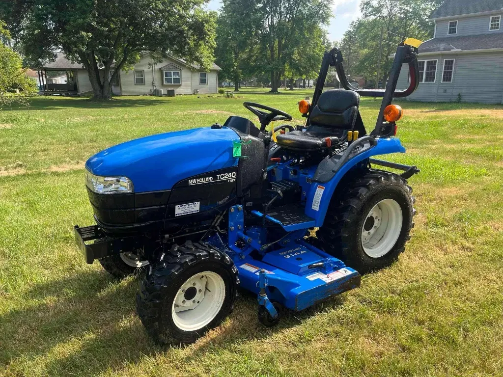 Image of New Holland TC24D Primary image