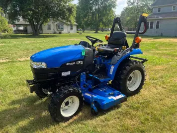 Main image New Holland TC24D