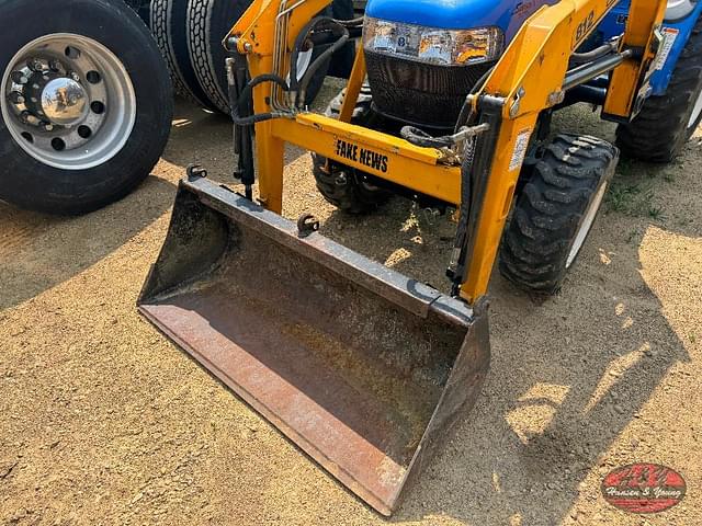 Image of New Holland TC24D equipment image 1