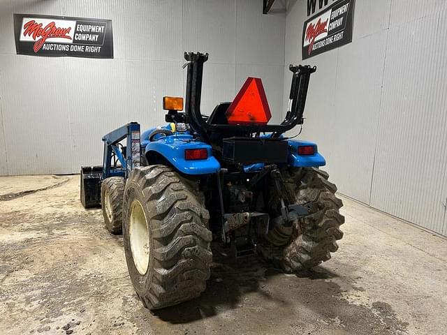 Image of New Holland TC25 equipment image 2
