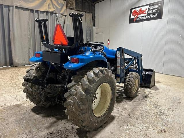 Image of New Holland TC25 equipment image 4