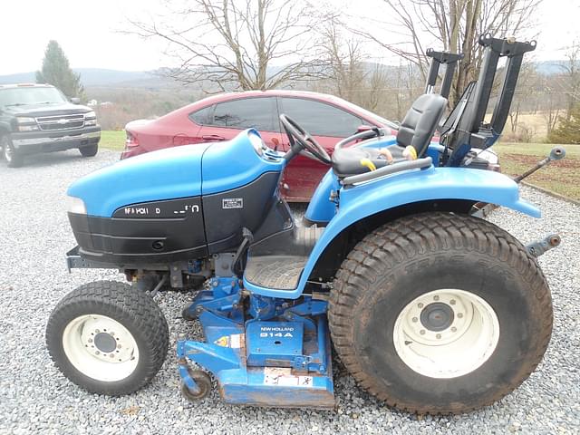 Image of New Holland TC25D equipment image 1